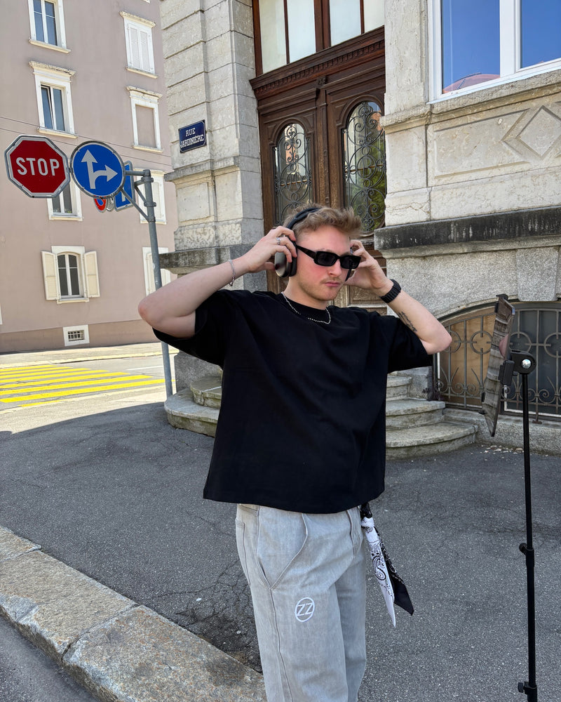 ★★★ STARS BLACK/PINK TEE